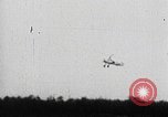 Immagine di Sbarco di autogiro Regno Unito, 1928, secondo 25 filmato di repertorio 65675072961