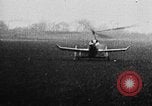 Immagine di Sbarco di autogiro Regno Unito, 1928, secondo 51 filmato di repertorio 65675072961