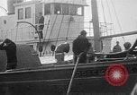 Image les fonctionnaires de la Garde côtière New York United States USA, 1931, de la seconde 29 séquences d'archives historiques vidéo 65675072967