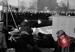 Image les fonctionnaires de la Garde côtière New York United States USA, 1931, de la seconde 62 séquences d'archives historiques vidéo 65675072967