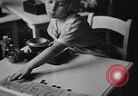 Standbild Maria Montessori Berlin Deutschland, 1931, aus Sekunde 31 historischem Filmmaterial Videoclip 65675072972