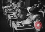 Standbild Maria Montessori Berlin Deutschland, 1931, aus Sekunde 43 historischem Filmmaterial Videoclip 65675072972