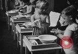 Standbild Maria Montessori Berlin Deutschland, 1931, aus Sekunde 51 historischem Filmmaterial Videoclip 65675072972