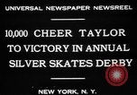Immagine di Pattini argento Derby Manhattan New York City USA, 1931, secondo 9 filmato di repertorio 65675072974