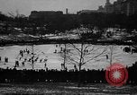 Immagine di Pattini argento Derby Manhattan New York City USA, 1931, secondo 22 filmato di repertorio 65675072974