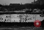 Immagine di Pattini argento Derby Manhattan New York City USA, 1931, secondo 24 filmato di repertorio 65675072974