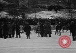 Immagine di Pattini argento Derby Manhattan New York City USA, 1931, secondo 61 filmato di repertorio 65675072974