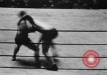 Immagine di Match wrestling New York United States USA, 1931, secondo 18 filmato di repertorio 65675072976