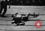 Immagine di Match wrestling New York United States USA, 1931, secondo 27 filmato di repertorio 65675072976
