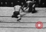 Immagine di Match wrestling New York United States USA, 1931, secondo 29 filmato di repertorio 65675072976