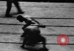 Immagine di Match wrestling New York United States USA, 1931, secondo 32 filmato di repertorio 65675072976