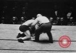 Immagine di Match wrestling New York United States USA, 1931, secondo 40 filmato di repertorio 65675072976