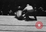 Immagine di Match wrestling New York United States USA, 1931, secondo 43 filmato di repertorio 65675072976