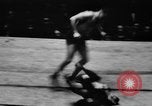 Immagine di Match wrestling New York United States USA, 1931, secondo 53 filmato di repertorio 65675072976