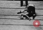 Immagine di Match wrestling New York United States USA, 1931, secondo 57 filmato di repertorio 65675072976