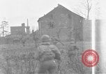Image US Army Erftwerk 4e troupes de cavalerie entrez factory Grevenbroich Allemagne, 1945, de la seconde 1 séquences d'archives historiques vidéo 65675072984