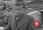 Image US Army Erftwerk 4e troupes de cavalerie entrez factory Grevenbroich Allemagne, 1945, de la seconde 56 séquences d'archives historiques vidéo 65675072984