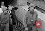 Image US Army Erftwerk 4e troupes de cavalerie entrez factory Grevenbroich Allemagne, 1945, de la seconde 61 séquences d'archives historiques vidéo 65675072984