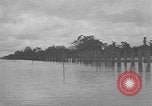Standbild alliierte Invasion South East Asia, 1944, aus Sekunde 20 historischem Filmmaterial Videoclip 65675073004