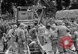 Standbild alliierte Invasion Paris Frankreich, 1944, aus Sekunde 32 historischem Filmmaterial Videoclip 65675073008