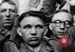 Standbild deutschen Kapitulation Paris Frankreich, 1944, aus Sekunde 29 historischem Filmmaterial Videoclip 65675073009