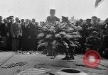 Standbild Scharfschützen Angriff Paris Frankreich, 1944, aus Sekunde 15 historischem Filmmaterial Videoclip 65675073010