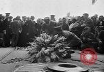 Standbild Scharfschützen Angriff Paris Frankreich, 1944, aus Sekunde 16 historischem Filmmaterial Videoclip 65675073010