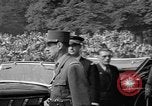 Standbild Scharfschützen Angriff Paris Frankreich, 1944, aus Sekunde 30 historischem Filmmaterial Videoclip 65675073010