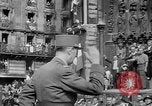Standbild Scharfschützen Angriff Paris Frankreich, 1944, aus Sekunde 32 historischem Filmmaterial Videoclip 65675073010
