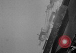 Standbild Scharfschützen Angriff Paris Frankreich, 1944, aus Sekunde 35 historischem Filmmaterial Videoclip 65675073010