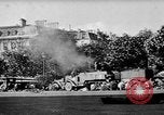 Standbild Scharfschützen Angriff Paris Frankreich, 1944, aus Sekunde 45 historischem Filmmaterial Videoclip 65675073010