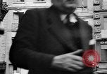 Standbild Scharfschützen Angriff Paris Frankreich, 1944, aus Sekunde 59 historischem Filmmaterial Videoclip 65675073010