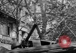 Standbild Scharfschützen Angriff Paris Frankreich, 1944, aus Sekunde 60 historischem Filmmaterial Videoclip 65675073010