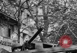 Standbild Scharfschützen Angriff Paris Frankreich, 1944, aus Sekunde 62 historischem Filmmaterial Videoclip 65675073010