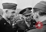 Standbild alliierte Invasion Paris Frankreich, 1944, aus Sekunde 18 historischem Filmmaterial Videoclip 65675073011