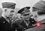 Standbild alliierte Invasion Paris Frankreich, 1944, aus Sekunde 19 historischem Filmmaterial Videoclip 65675073011