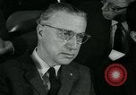 Standbild Robert McNamara United States USA, 1965, aus Sekunde 19 historischem Filmmaterial Videoclip 65675073012