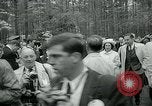 Standbild Luci B Johnson Norfolk Virginia USA, 1965, aus Sekunde 30 historischem Filmmaterial Videoclip 65675073013