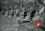 Standbild Luci B Johnson Norfolk Virginia USA, 1965, aus Sekunde 37 historischem Filmmaterial Videoclip 65675073013