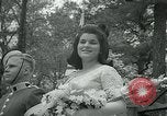 Standbild Luci B Johnson Norfolk Virginia USA, 1965, aus Sekunde 41 historischem Filmmaterial Videoclip 65675073013