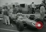 Standbild Formel 1 100 Meilen Rennen Trenton New Jersey USA, 1965, aus Sekunde 10 historischem Filmmaterial Videoclip 65675073014