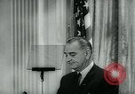 Immagine di Lyndon Johnson United States USA, 1965, secondo 35 filmato di repertorio 65675073016