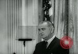 Immagine di Lyndon Johnson United States USA, 1965, secondo 37 filmato di repertorio 65675073016