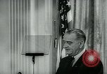 Immagine di Lyndon Johnson United States USA, 1965, secondo 58 filmato di repertorio 65675073016