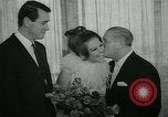 Immagine di Premere il ricevimento New York United States USA, 1965, secondo 25 filmato di repertorio 65675073018