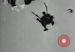 Standbild Golden Knights California United States USA, 1965, aus Sekunde 40 historischem Filmmaterial Videoclip 65675073019