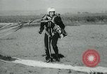 Standbild Golden Knights California United States USA, 1965, aus Sekunde 45 historischem Filmmaterial Videoclip 65675073019