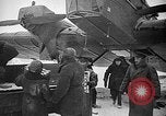 Immagine di Il russo aviatori partono Mosca in volo al Polo Nord Mosca Russia Unione Sovietica, 1937, secondo 27 filmato di repertorio 65675073020