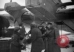 Immagine di Il russo aviatori partono Mosca in volo al Polo Nord Mosca Russia Unione Sovietica, 1937, secondo 29 filmato di repertorio 65675073020