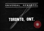 Immagine di Aeromobile evita incidente Toronto Ontario Canada, 1937, secondo 1 filmato di repertorio 65675073021